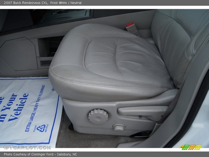 Frost White / Neutral 2007 Buick Rendezvous CXL