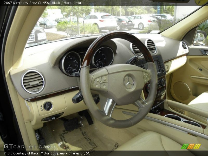 Black / Macadamia 2007 Mercedes-Benz GL 450