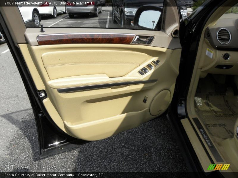 Black / Macadamia 2007 Mercedes-Benz GL 450
