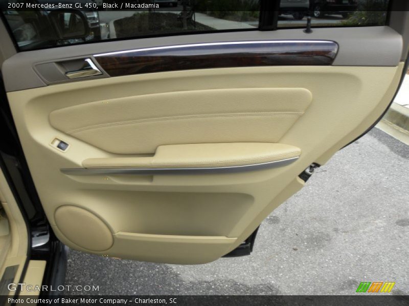 Black / Macadamia 2007 Mercedes-Benz GL 450