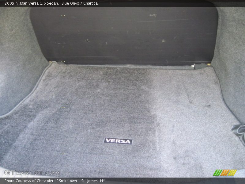 Blue Onyx / Charcoal 2009 Nissan Versa 1.6 Sedan