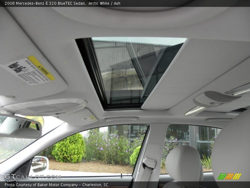 Arctic White / Ash 2008 Mercedes-Benz E 320 BlueTEC Sedan