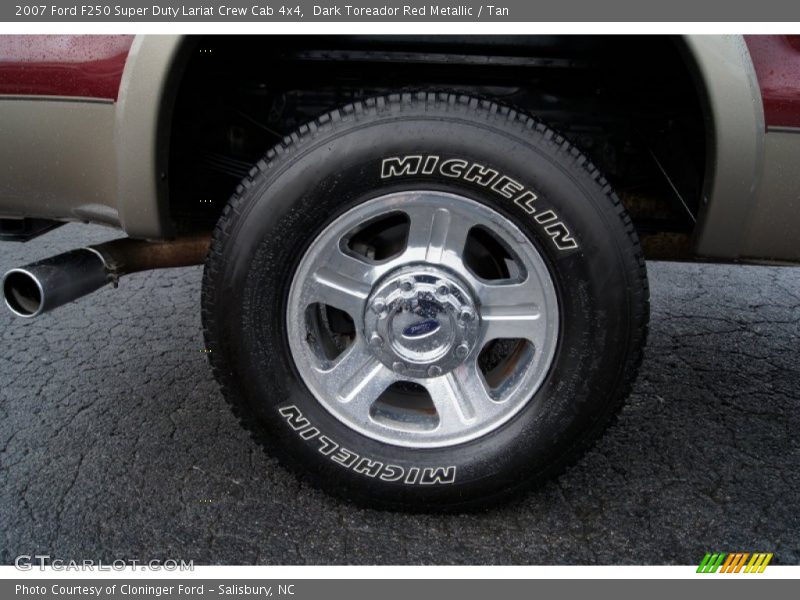 Dark Toreador Red Metallic / Tan 2007 Ford F250 Super Duty Lariat Crew Cab 4x4