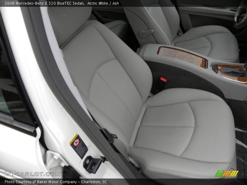 Arctic White / Ash 2008 Mercedes-Benz E 320 BlueTEC Sedan