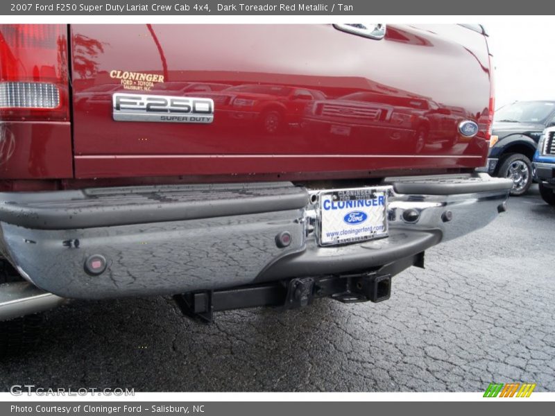 Dark Toreador Red Metallic / Tan 2007 Ford F250 Super Duty Lariat Crew Cab 4x4
