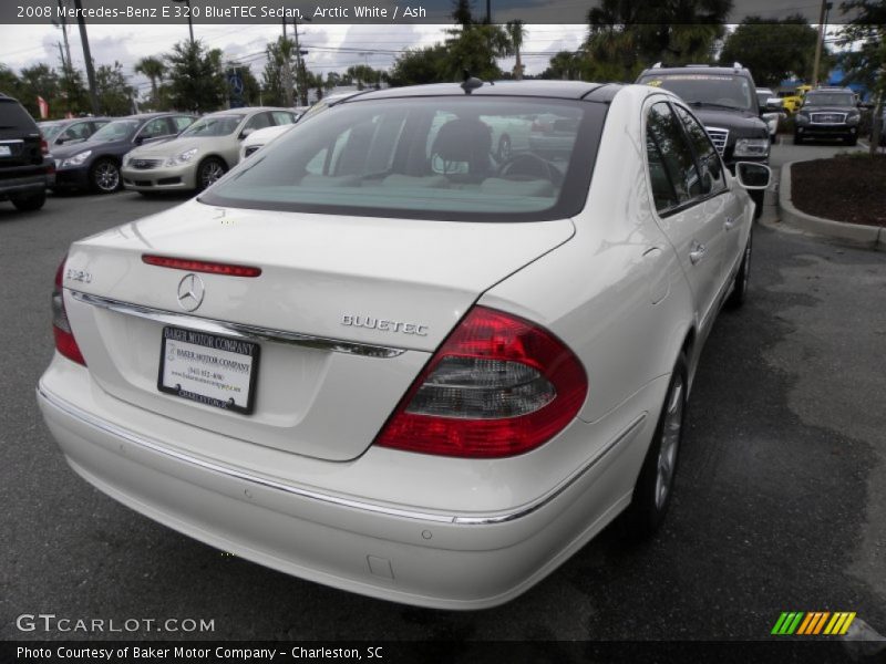 Arctic White / Ash 2008 Mercedes-Benz E 320 BlueTEC Sedan
