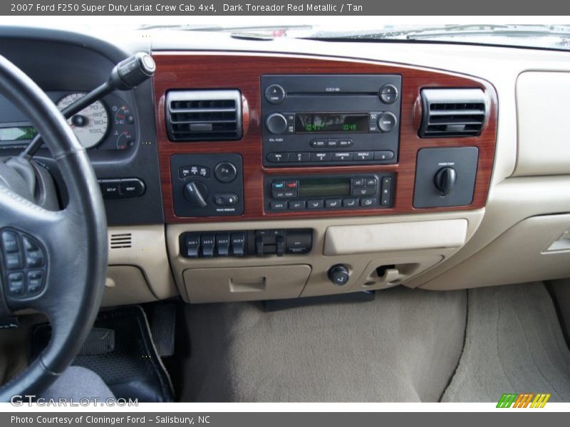 Dark Toreador Red Metallic / Tan 2007 Ford F250 Super Duty Lariat Crew Cab 4x4