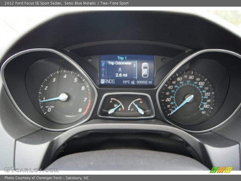 Sonic Blue Metallic / Two-Tone Sport 2012 Ford Focus SE Sport Sedan