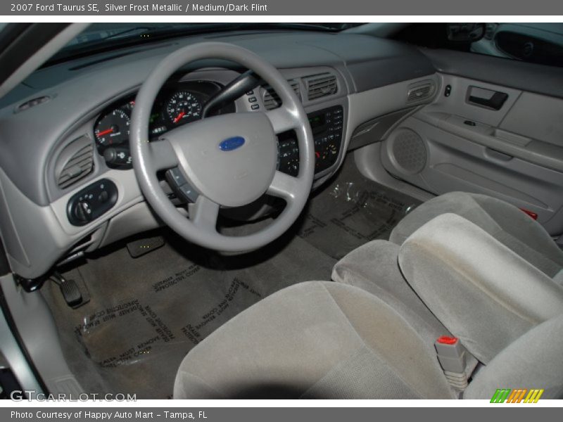 Silver Frost Metallic / Medium/Dark Flint 2007 Ford Taurus SE