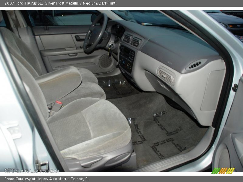 Silver Frost Metallic / Medium/Dark Flint 2007 Ford Taurus SE