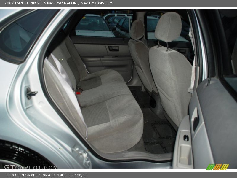 Silver Frost Metallic / Medium/Dark Flint 2007 Ford Taurus SE
