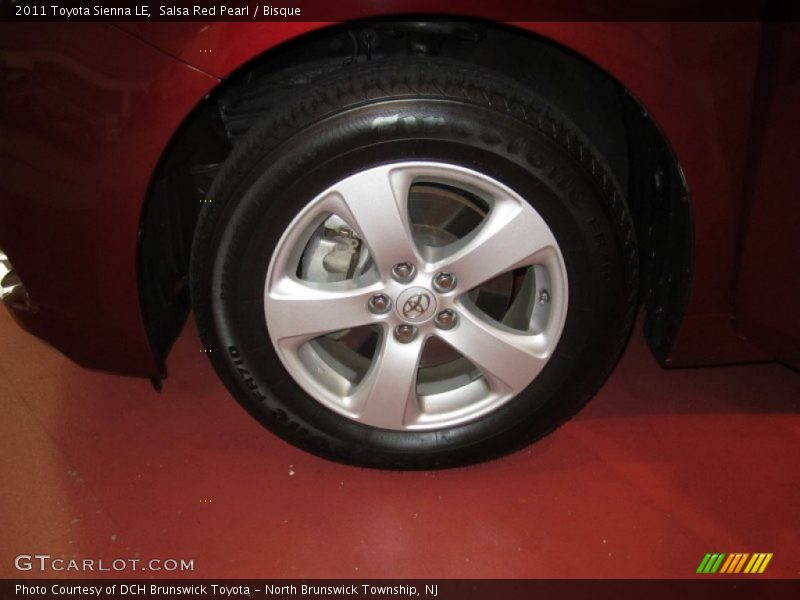 Salsa Red Pearl / Bisque 2011 Toyota Sienna LE