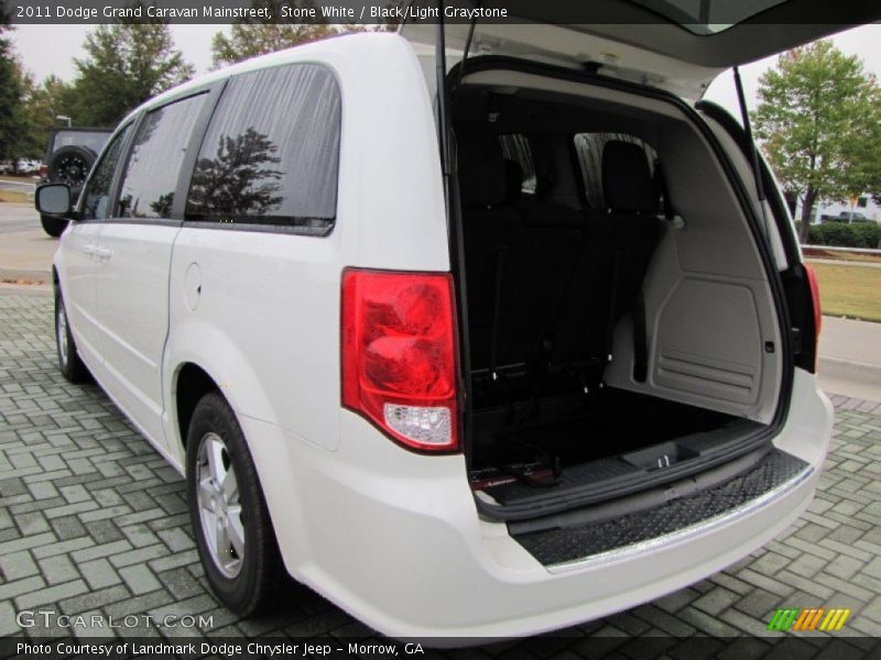 Stone White / Black/Light Graystone 2011 Dodge Grand Caravan Mainstreet