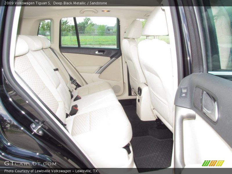 Deep Black Metallic / Sandstone 2009 Volkswagen Tiguan S