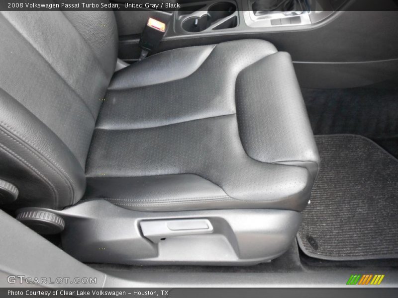United Gray / Black 2008 Volkswagen Passat Turbo Sedan