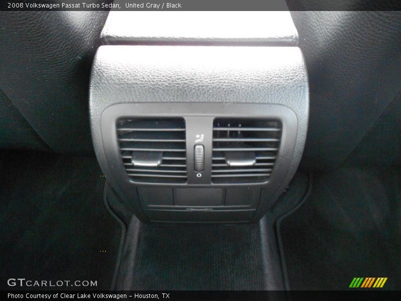 United Gray / Black 2008 Volkswagen Passat Turbo Sedan