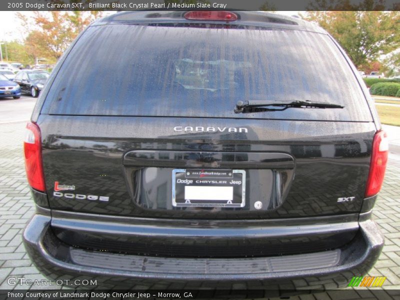 Brilliant Black Crystal Pearl / Medium Slate Gray 2005 Dodge Caravan SXT