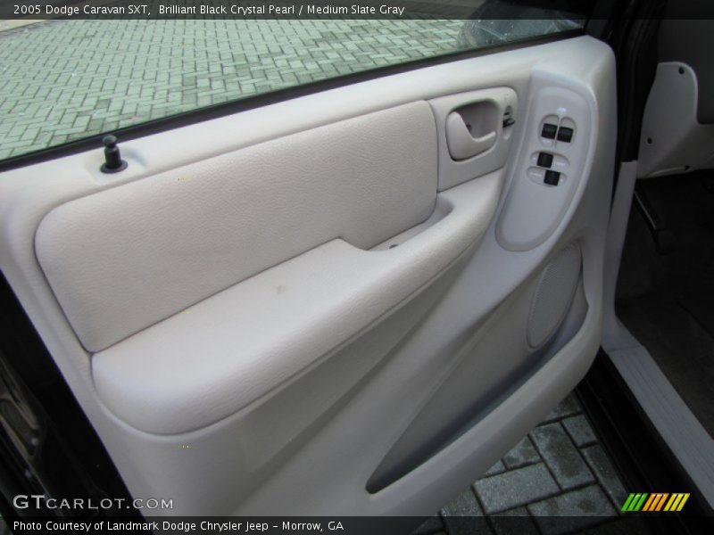 Brilliant Black Crystal Pearl / Medium Slate Gray 2005 Dodge Caravan SXT
