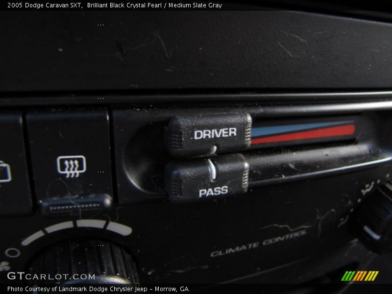 Brilliant Black Crystal Pearl / Medium Slate Gray 2005 Dodge Caravan SXT