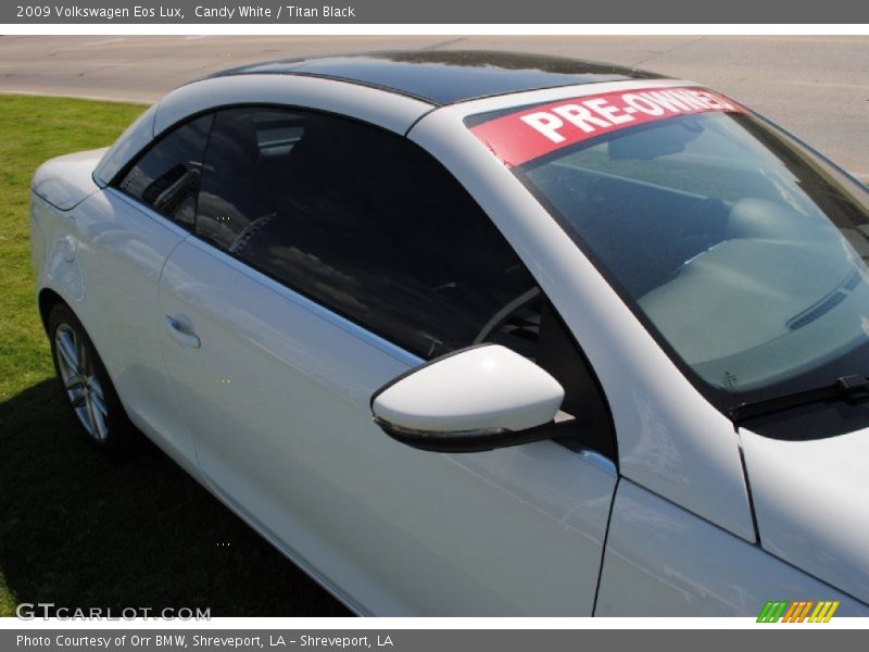 Candy White / Titan Black 2009 Volkswagen Eos Lux