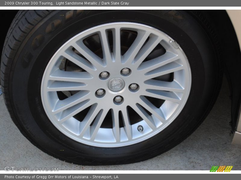 Light Sandstone Metallic / Dark Slate Gray 2009 Chrysler 300 Touring