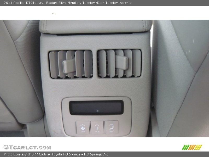 Radiant Silver Metallic / Titanium/Dark Titanium Accents 2011 Cadillac DTS Luxury