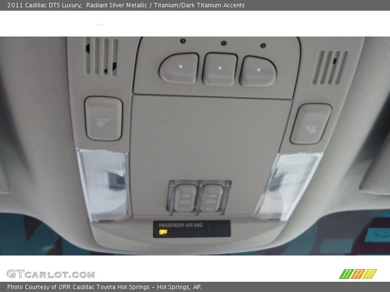 Radiant Silver Metallic / Titanium/Dark Titanium Accents 2011 Cadillac DTS Luxury