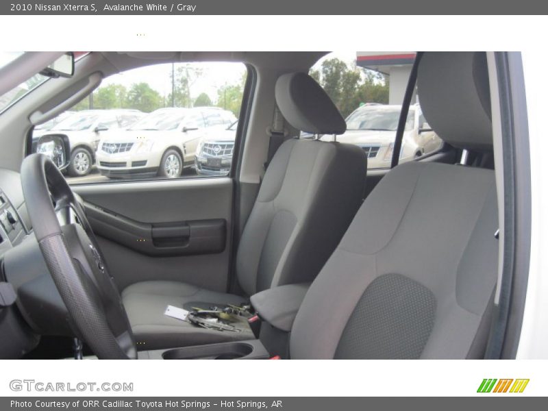 Avalanche White / Gray 2010 Nissan Xterra S