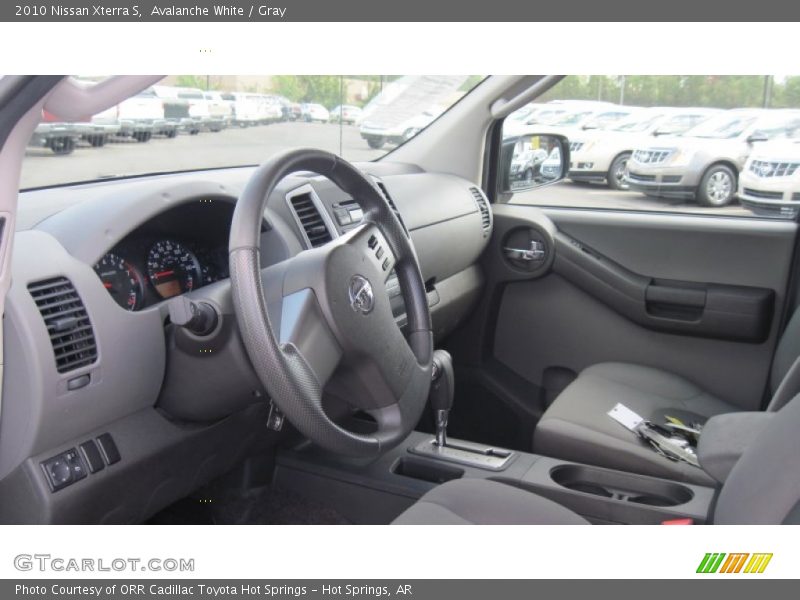 Avalanche White / Gray 2010 Nissan Xterra S