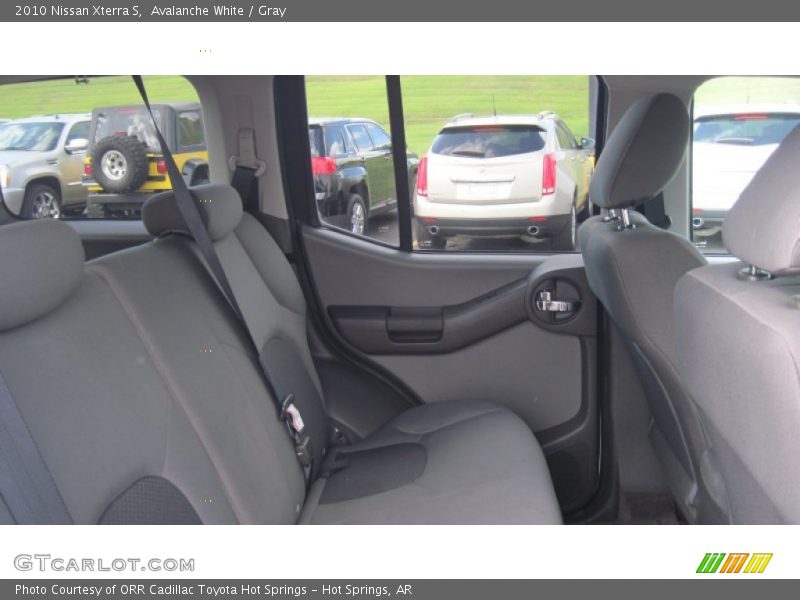 Avalanche White / Gray 2010 Nissan Xterra S
