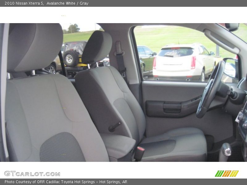 Avalanche White / Gray 2010 Nissan Xterra S