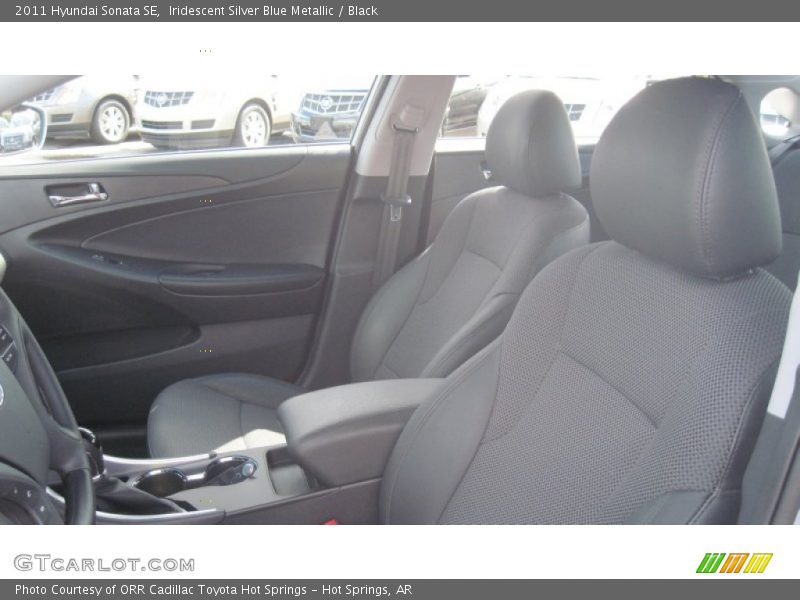 Iridescent Silver Blue Metallic / Black 2011 Hyundai Sonata SE
