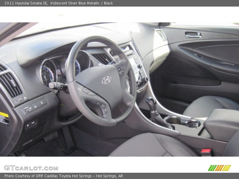 Iridescent Silver Blue Metallic / Black 2011 Hyundai Sonata SE