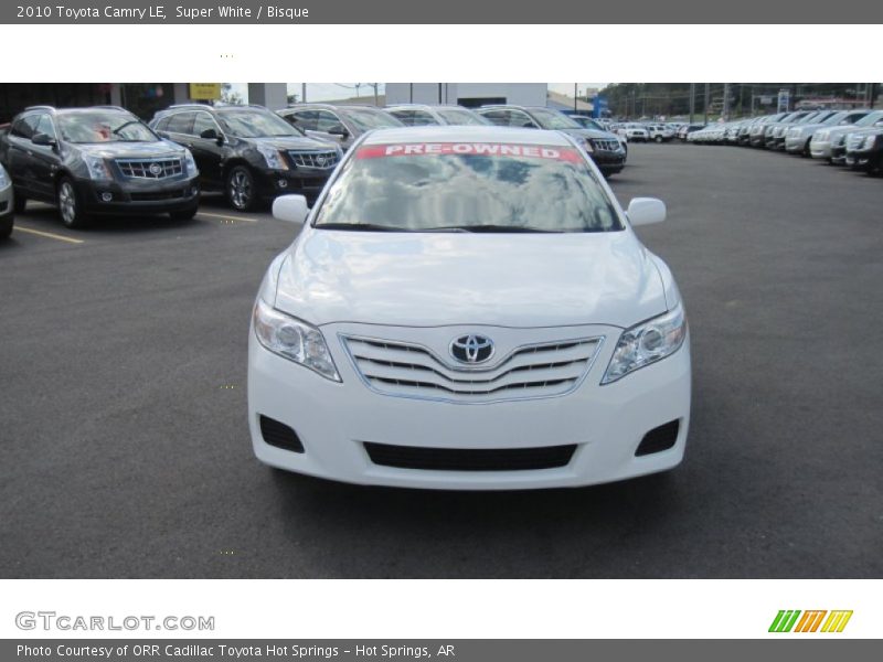 Super White / Bisque 2010 Toyota Camry LE