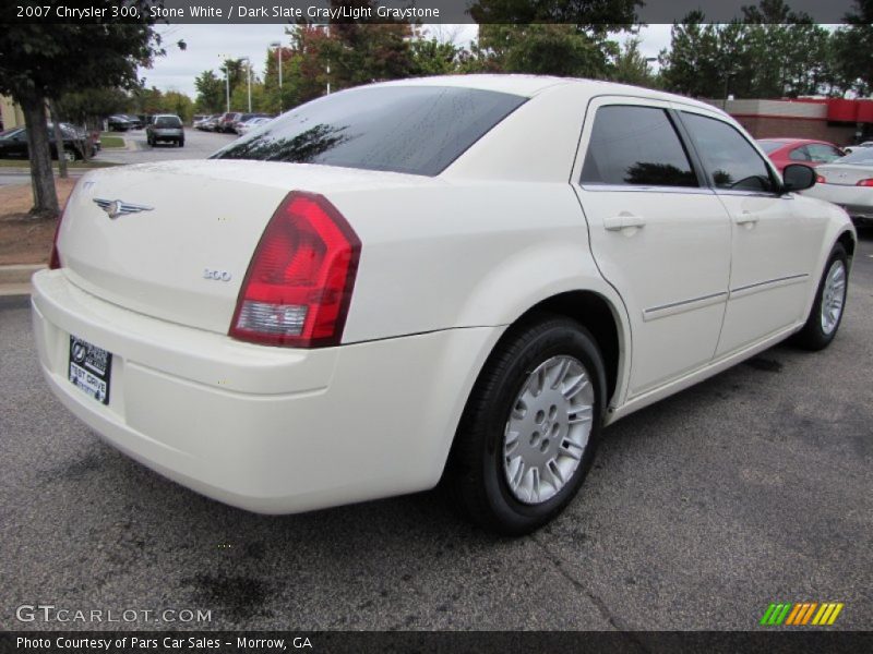 Stone White / Dark Slate Gray/Light Graystone 2007 Chrysler 300