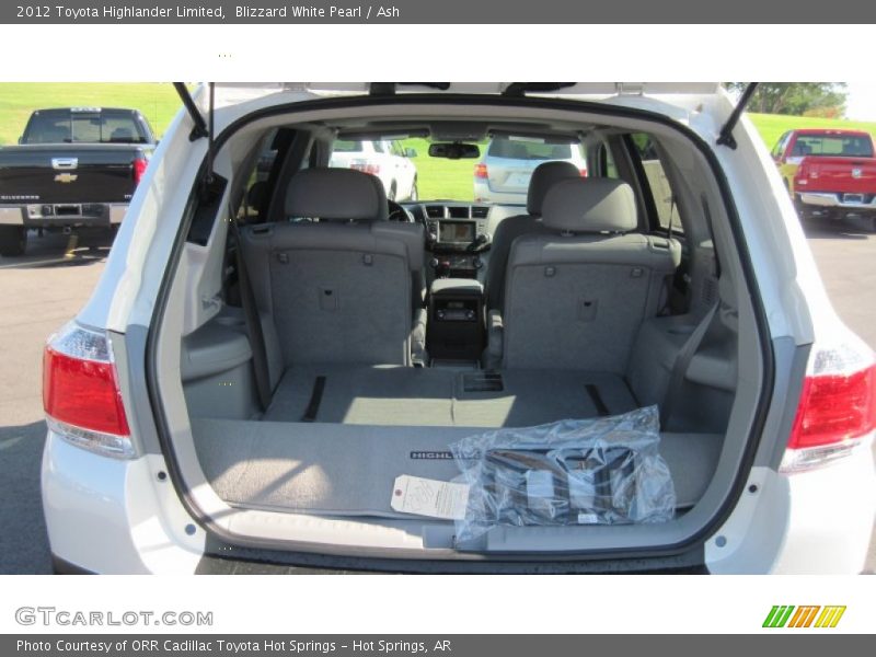 Blizzard White Pearl / Ash 2012 Toyota Highlander Limited