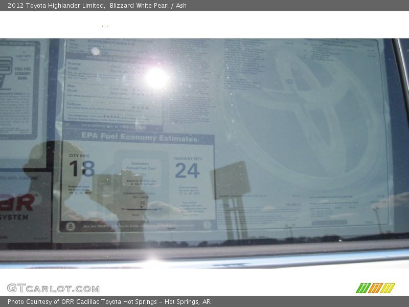 Blizzard White Pearl / Ash 2012 Toyota Highlander Limited