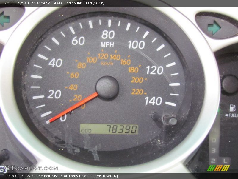 Indigo Ink Pearl / Gray 2005 Toyota Highlander V6 4WD