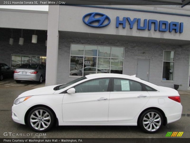 Pearl White / Gray 2011 Hyundai Sonata SE