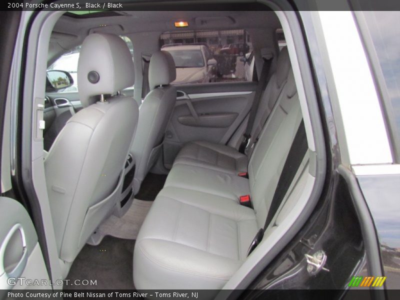 Black / Black 2004 Porsche Cayenne S