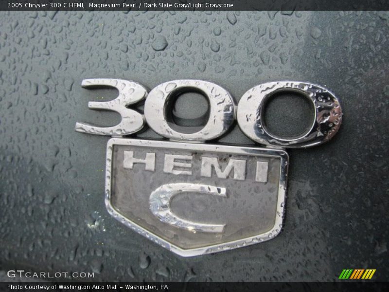 Magnesium Pearl / Dark Slate Gray/Light Graystone 2005 Chrysler 300 C HEMI