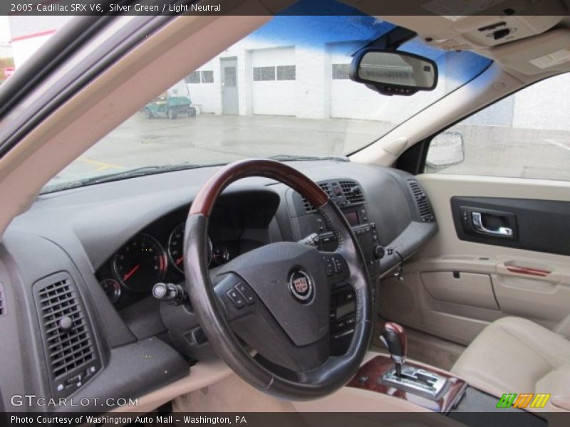 Silver Green / Light Neutral 2005 Cadillac SRX V6