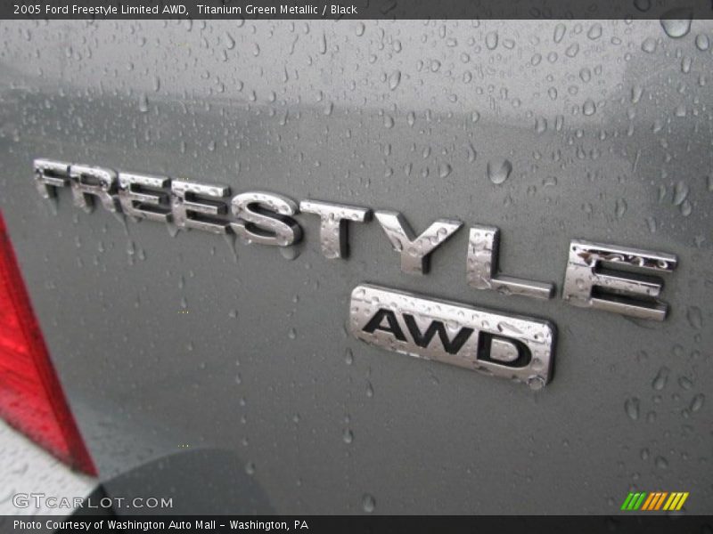 Titanium Green Metallic / Black 2005 Ford Freestyle Limited AWD
