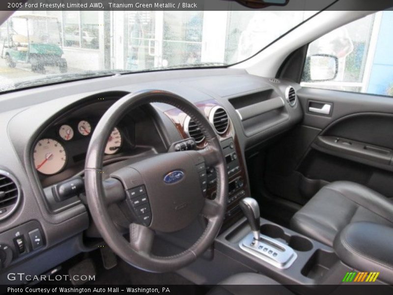 Titanium Green Metallic / Black 2005 Ford Freestyle Limited AWD