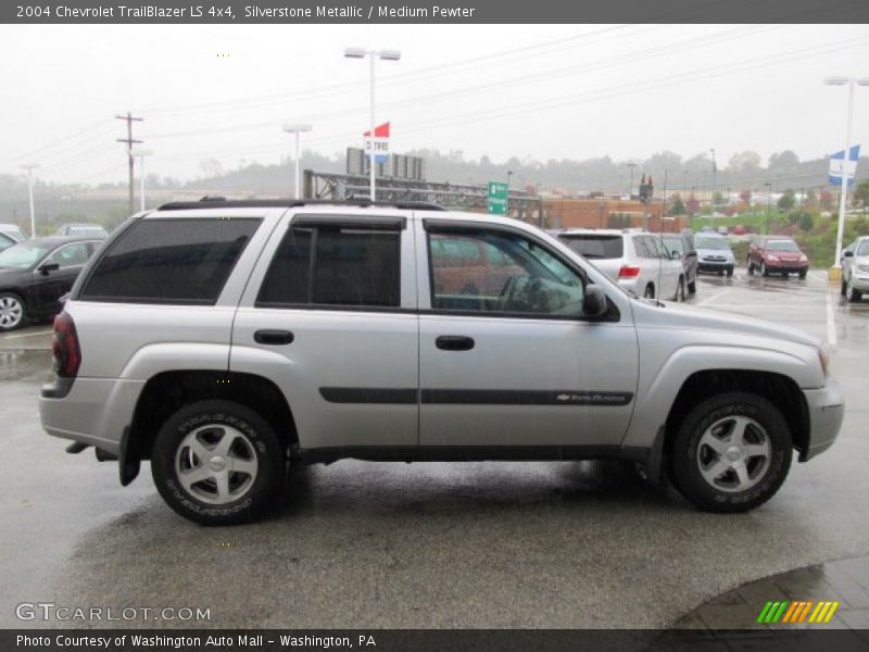 Silverstone Metallic / Medium Pewter 2004 Chevrolet TrailBlazer LS 4x4