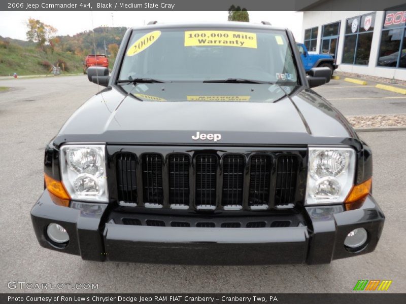 Black / Medium Slate Gray 2006 Jeep Commander 4x4