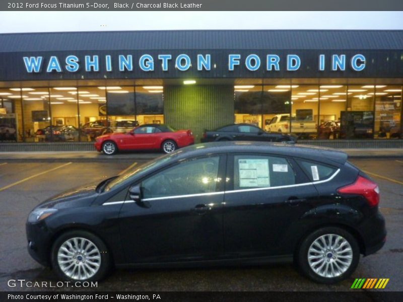 Black / Charcoal Black Leather 2012 Ford Focus Titanium 5-Door