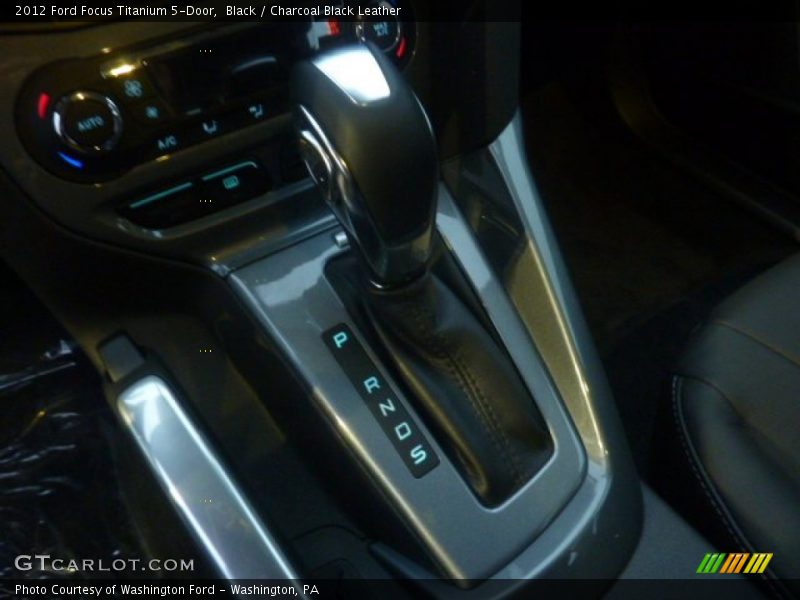 Black / Charcoal Black Leather 2012 Ford Focus Titanium 5-Door