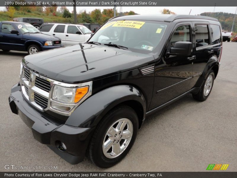 Brilliant Black Crystal Pearl / Dark Slate Gray/Light Slate Gray 2009 Dodge Nitro SE 4x4