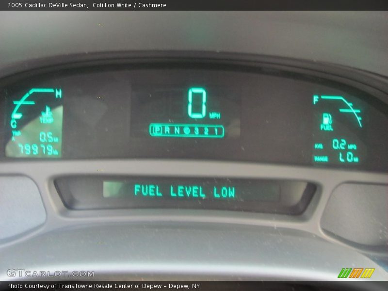 Cotillion White / Cashmere 2005 Cadillac DeVille Sedan